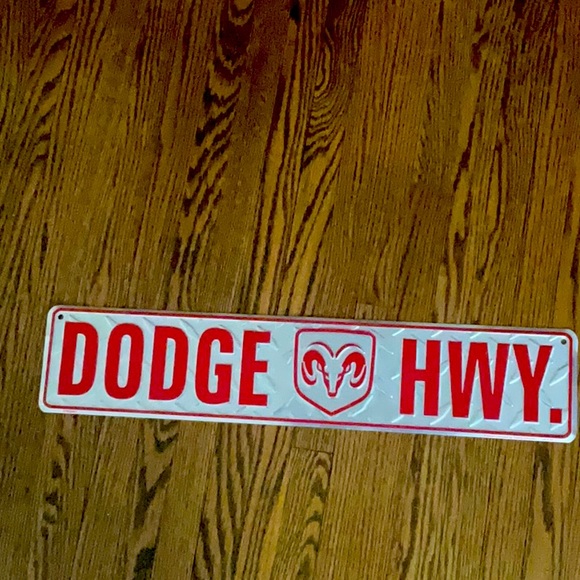 Metal Sign Dodge Highway - Picture 1 of 1